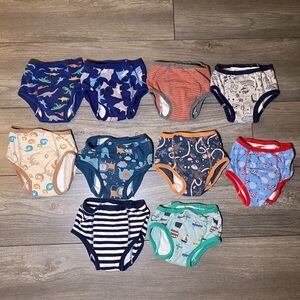 VGUC LOT OF TEN PAIRS Training Pants Underwear Gender Neutral Unisex